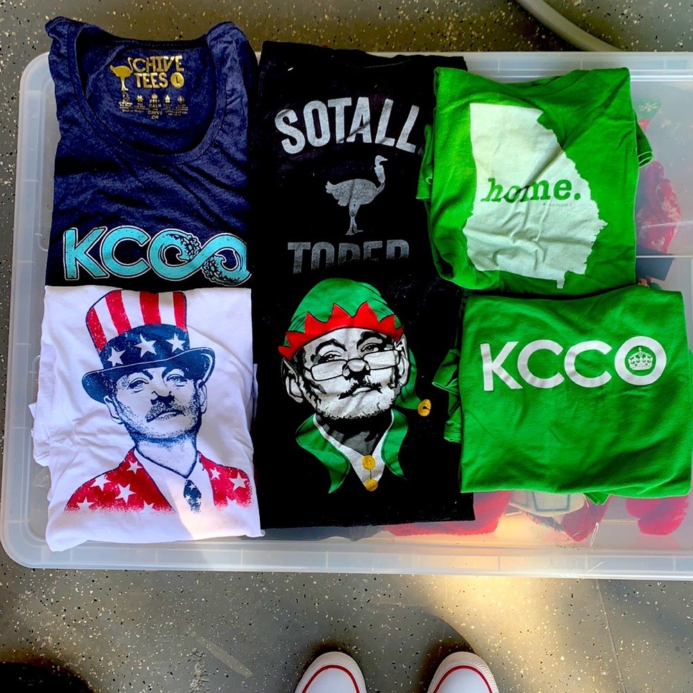 Women’s chive tees